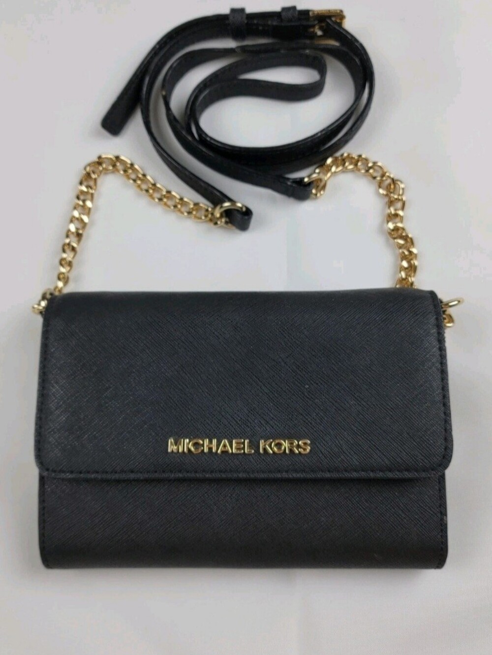 Michael Kors Crossbody Strap Phone Bag
